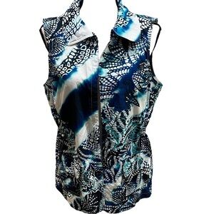 Weekends by Chico’s Blues and White Batik Print Open Vest Front Pockets Sz S